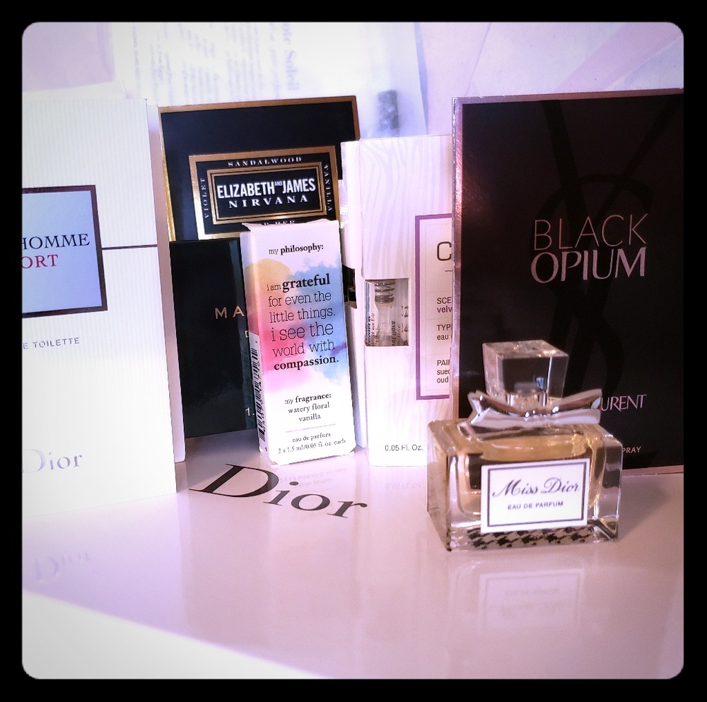 Miss Dior deluxe sample lot